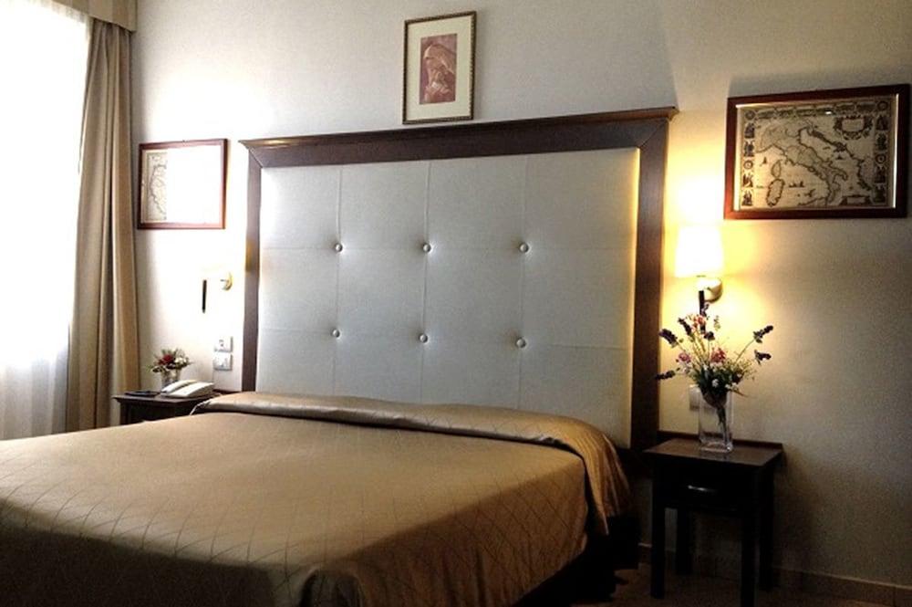 Hotel Vittorio Emanuele Sassari Eksteriør billede